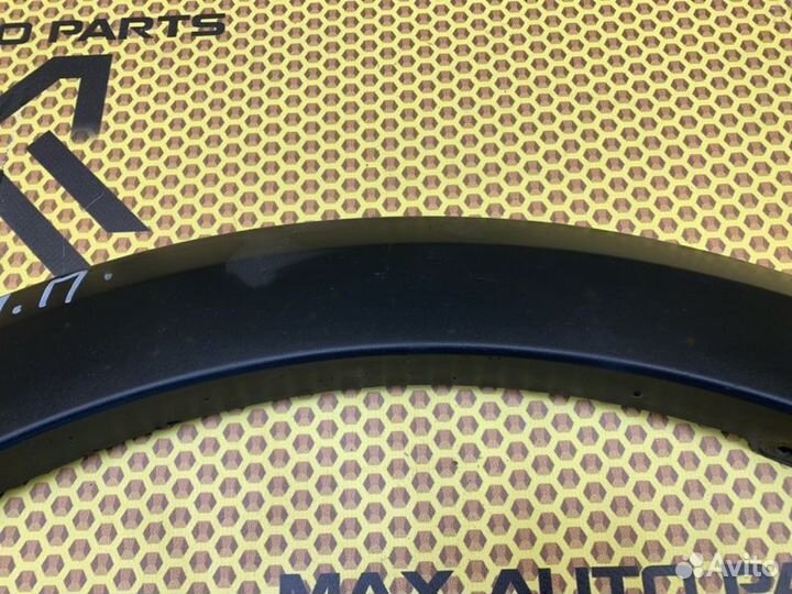 Молдинг на крыло передний правый Renault Logan