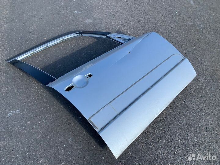 Дверь передняя правая Suzuki SX-4, SX 4