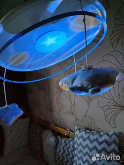 Мобиль-проектор Chicco Волшебные звезды 0+