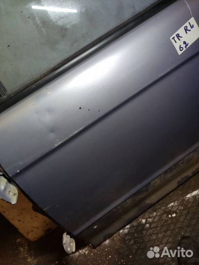 Задняя левая дверь Hyundai trajet