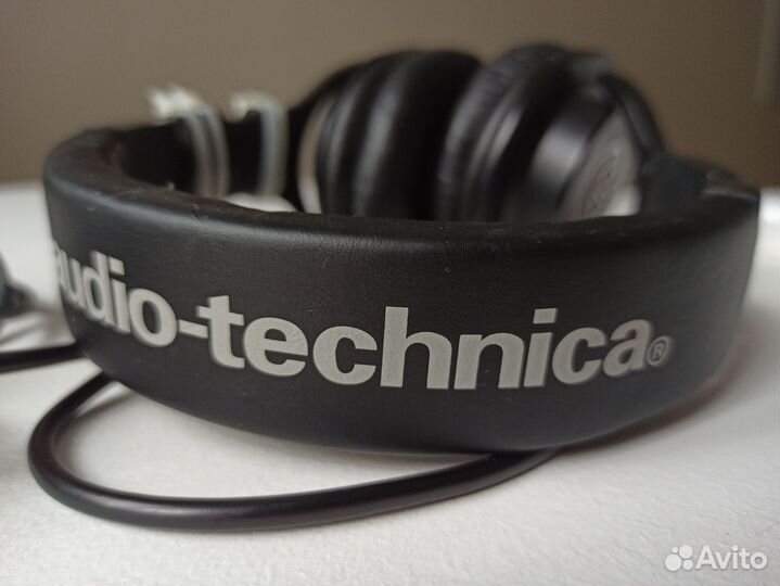 Наушники Audio-technica ATH-M40x