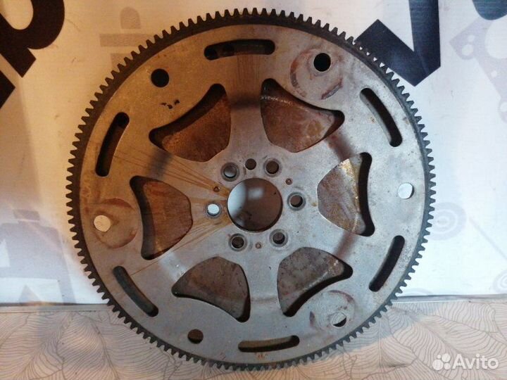 Маховик Peugeot 207 1.6 EP6 2010