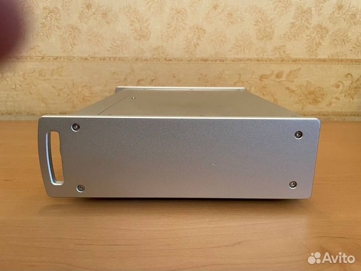 Teac UD-503 USB/цап/DAC/предвар. усилитель