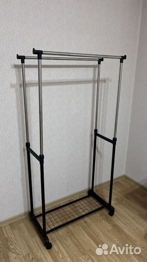 Вешалка напольная