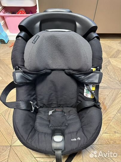 Автокресло maxi cosi AxissFix вращается на 360