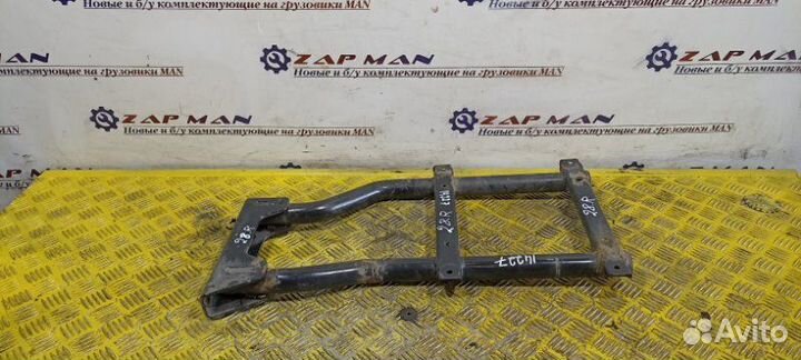 Кронштейн переднего крыла правый Man Tgl