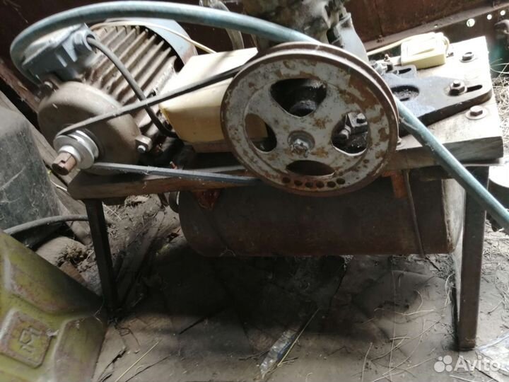 Компрессор воздушный электрический 220в