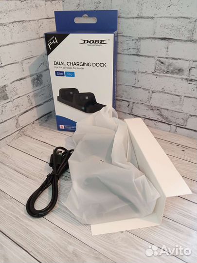 Зарядная док станция для джойстика,геймпада ps4