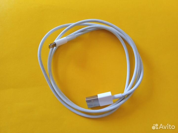 Кабель USB - Lightning б/у