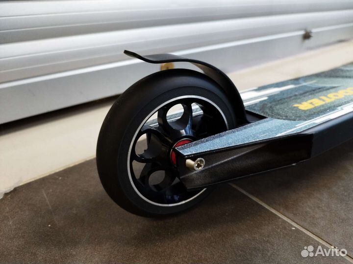 Трюковой самокат Jintech Sport