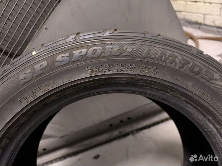 Dunlop SP Sport LM703 215/55 R16