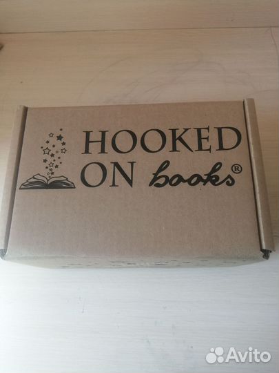 Книжный бокс апрель. Люди и звери