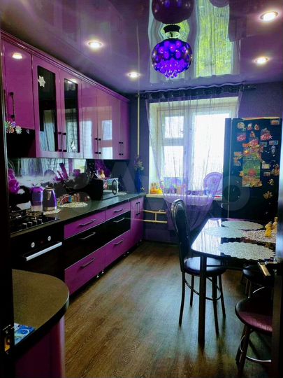 2-к. квартира, 56,3 м², 9/10 эт.