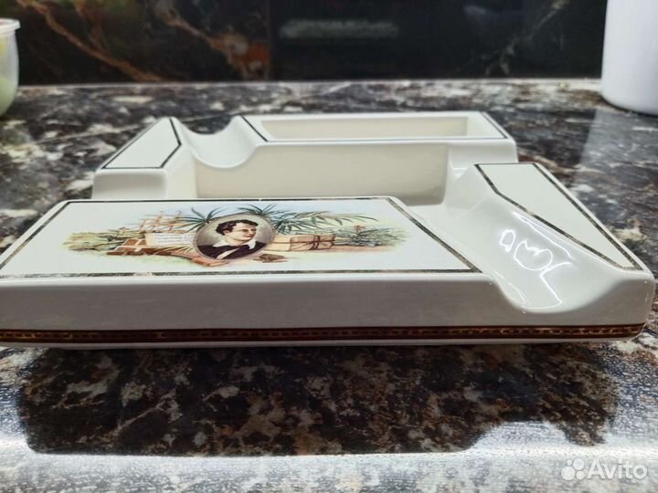 Пепельница Byron