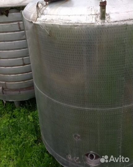 Молочная нерж емкость Я1-осв-5 6,3 м3