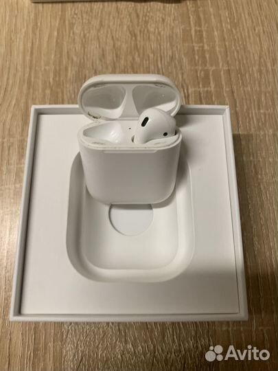 Airpods 2 Оригинал Кейс+Правый наушник