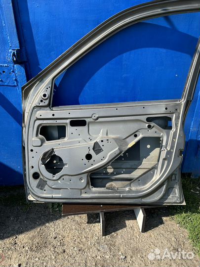 Дверь на LADA Granta