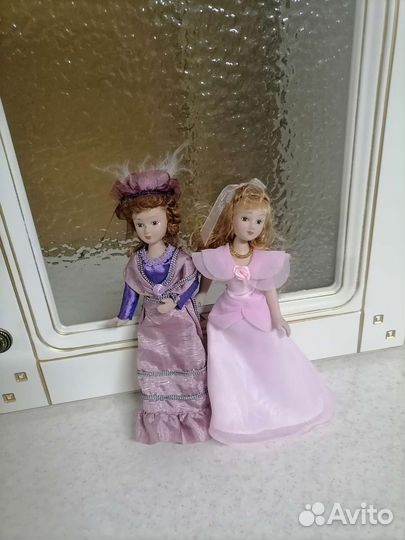 Кукла винтажная фарфоровая