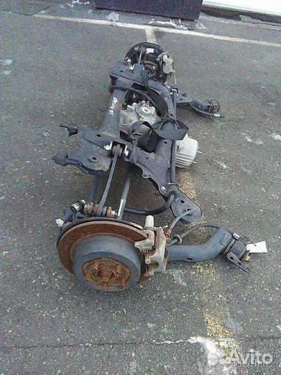 Подрамник toyota wish ZGE25 2ZR-FAE