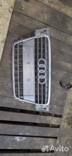 Решетка радиатора audi a4 b8 дорест