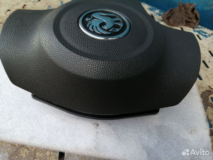 Подушка безопасности в руль Opel Corsa D