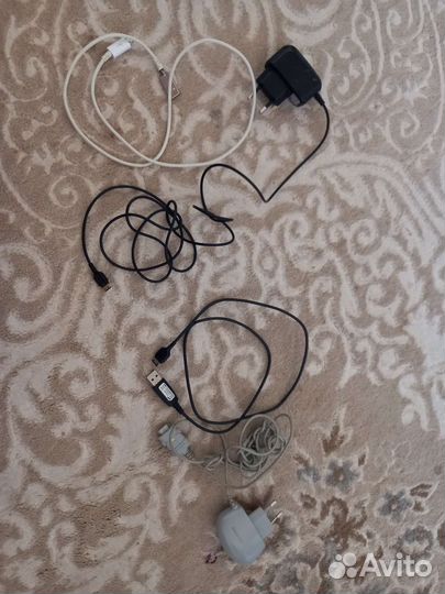 Зарядное устройство для телефона