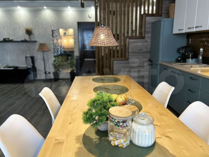 3-к. квартира, 117,8 м², 3/4 эт.