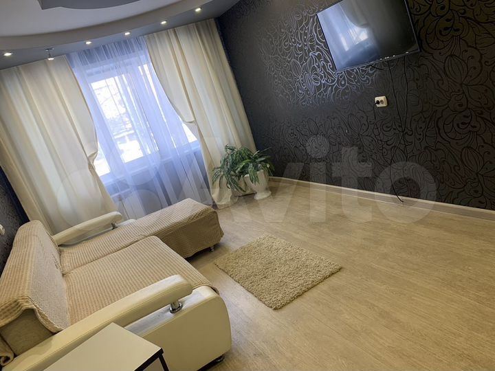 2-к. квартира, 60 м², 2/5 эт.