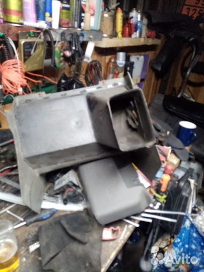 Нижяя консоль volkswagen t4