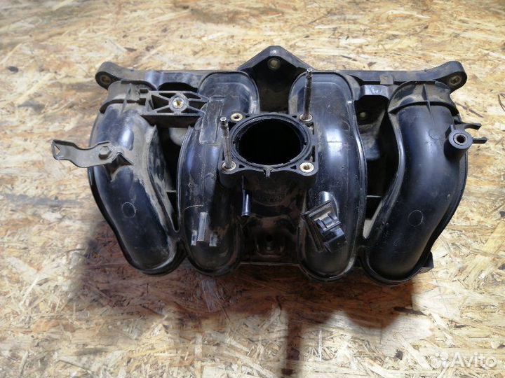 Коллектор впускной Toyota Land Cruiser Prado 120