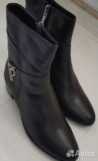 Полусапожки зимние новые 39