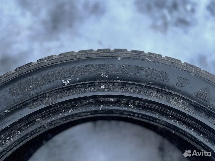 Nokian Tyres Hakkapeliitta 7 215/55 R17 98T