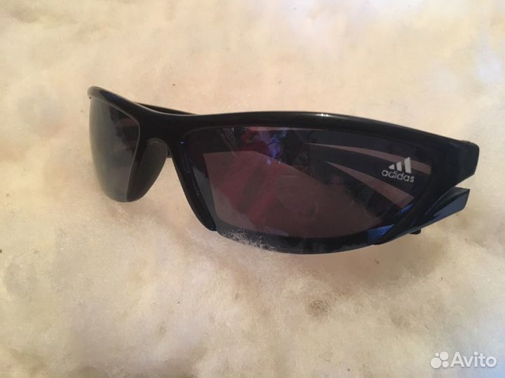 Солнцезащитные очки