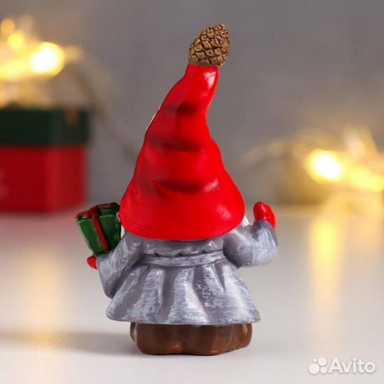 Фигурка новогодняя 