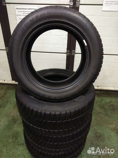 Dunlop SP Winter Sport 235/55 R17 99H