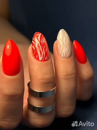 Мастер маникюра