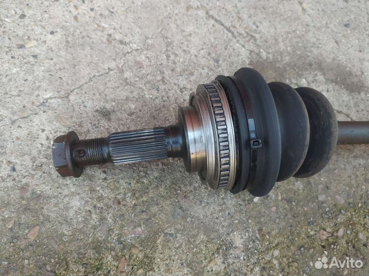 Привод передний левый Тойота Corolla CE110