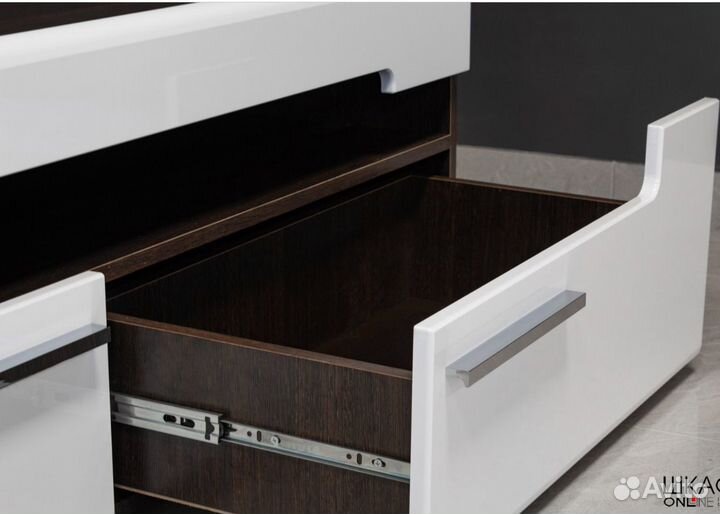 Тумба под телевизор