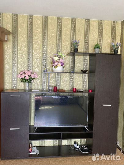 Шкаф под телевизор бу