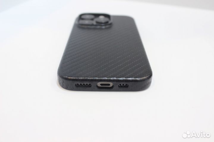 Чехол на iPhone 14 Pro Carbon/MagSafe