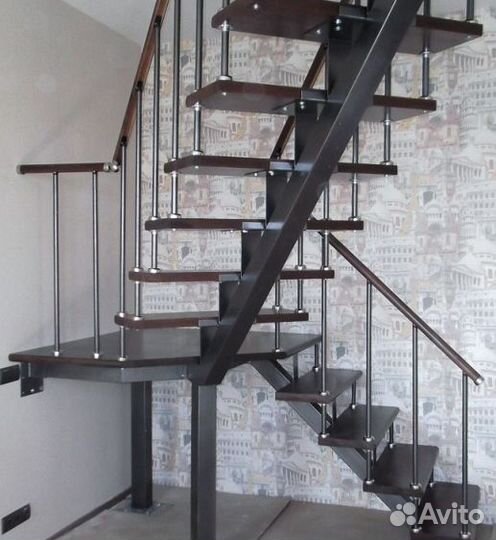 Сварной Каркас Г-образной Лестницы на Второй Этаж