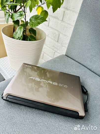 Нетбук Acer Aspire One