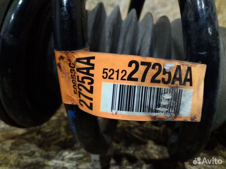 Стойка амортизатора правая Dodge Journey рест