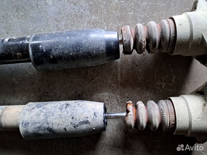 Амортизатор задний Audi A6 C6