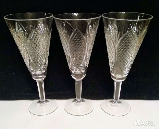 Рюмки, фужеры, стаканчики хрустальные