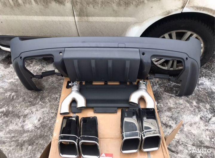 Бампер задний Range Rover Vogue SVO 2013-2017