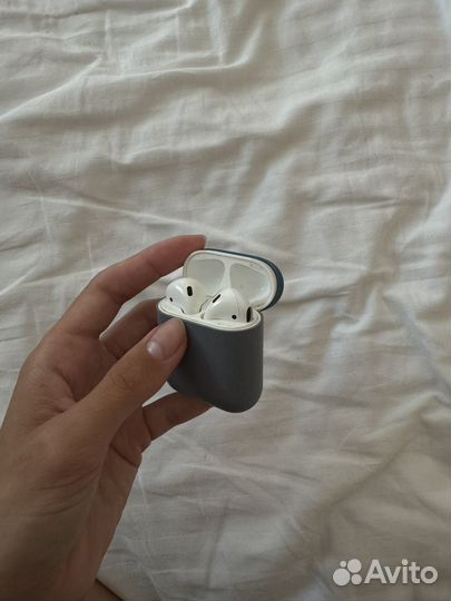 Наушники apple airpods