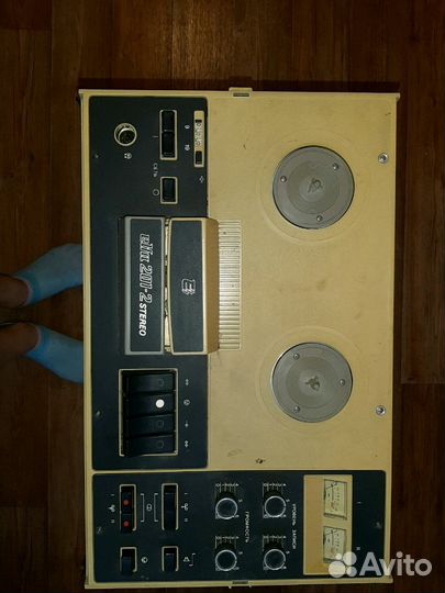 Катушечный магнитофон эльфа 201-2 стерео