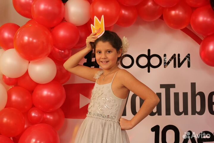 Ютуб вечеринка. Тик-ток вечеринка. А4 Аниматоры