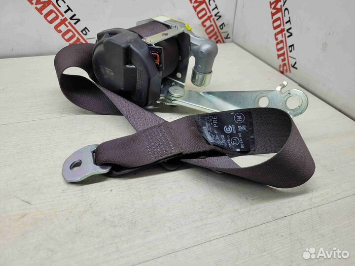 Ремень безопасности задний левый Lexus RX